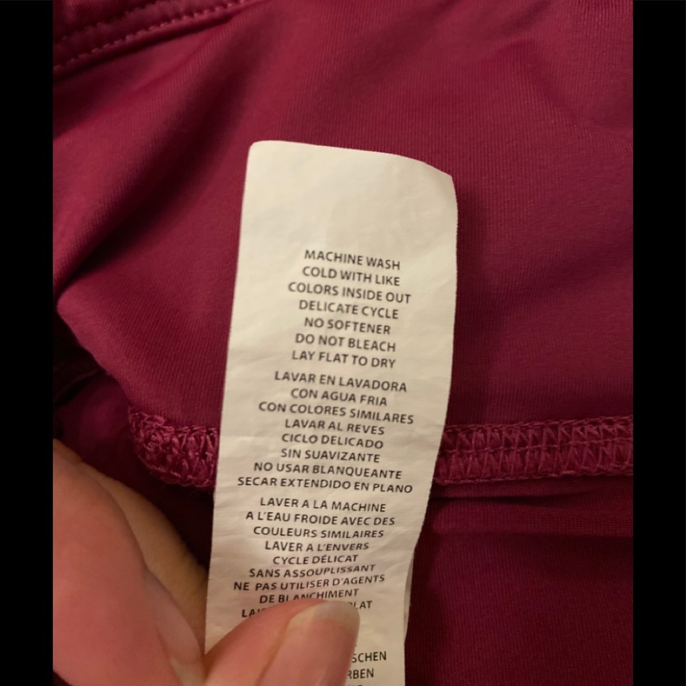 Fabletics Mid Rise Powerlite Crop Capri Pant - Picture 6 of 6